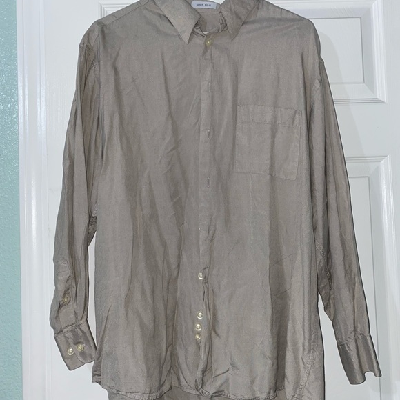 Cream button-up long sleeve - Picture 2 of 4